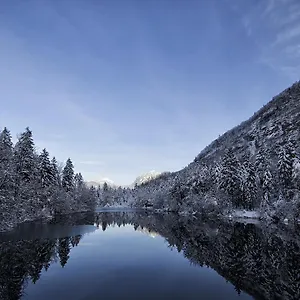  Hostel Yoho - International Youth Austria